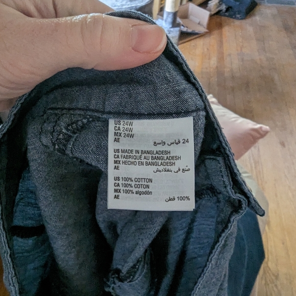EUC Plus Size Chambray Shorts - Picture 8 of 9